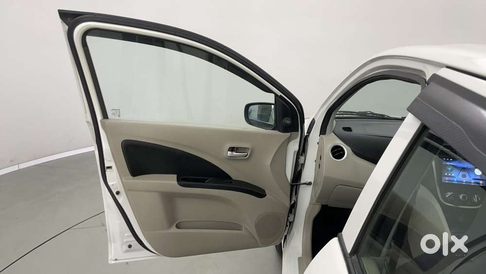 Maruti Suzuki Celerio 1.0 Vxi Amt, 2017, Petrol