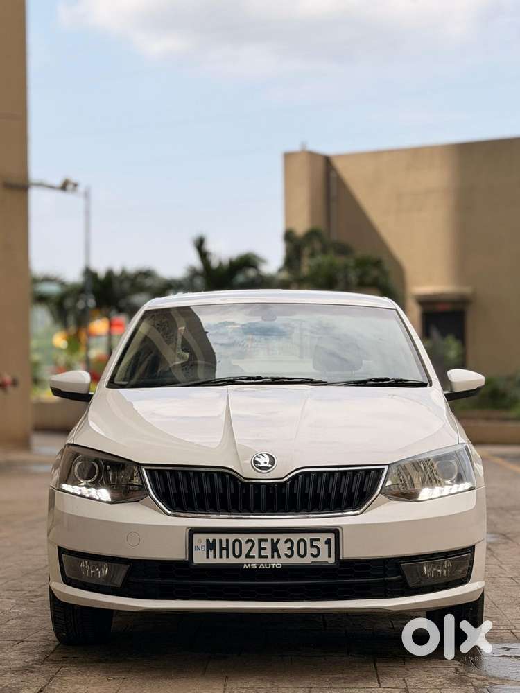 Skoda Rapid [ ] 1.6 Style Plus Mpi At, 2016, Petrol