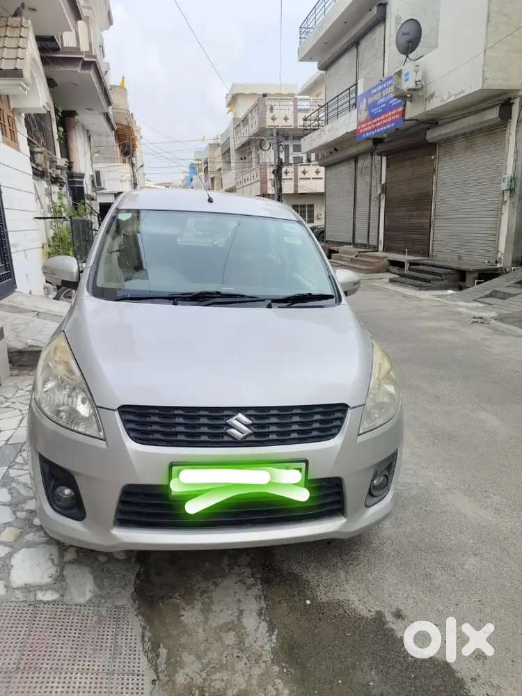 Maruti Suzuki Ertiga 2015 Diesel 175000 Km Driven