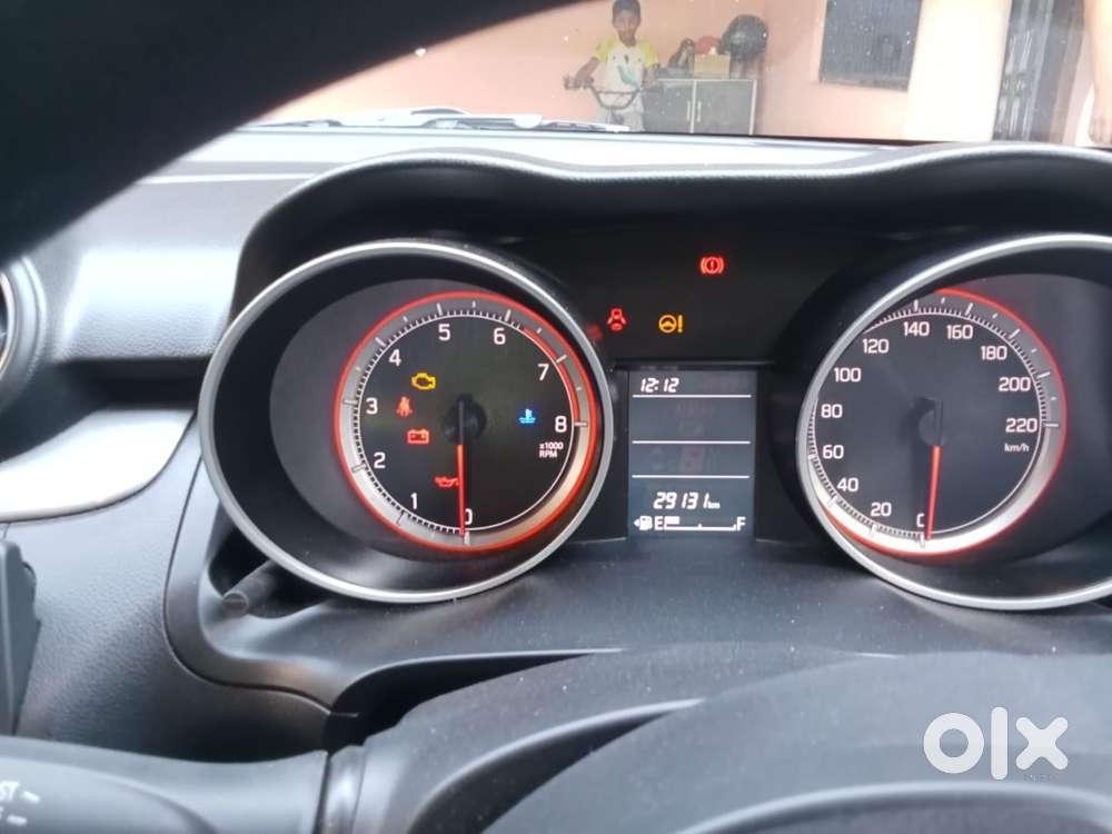Maruti Suzuki Swift Vxi 2018