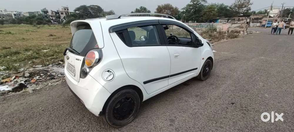 Chevrolet Beat 2011 Cng & Hybrids 140000 Km Driven