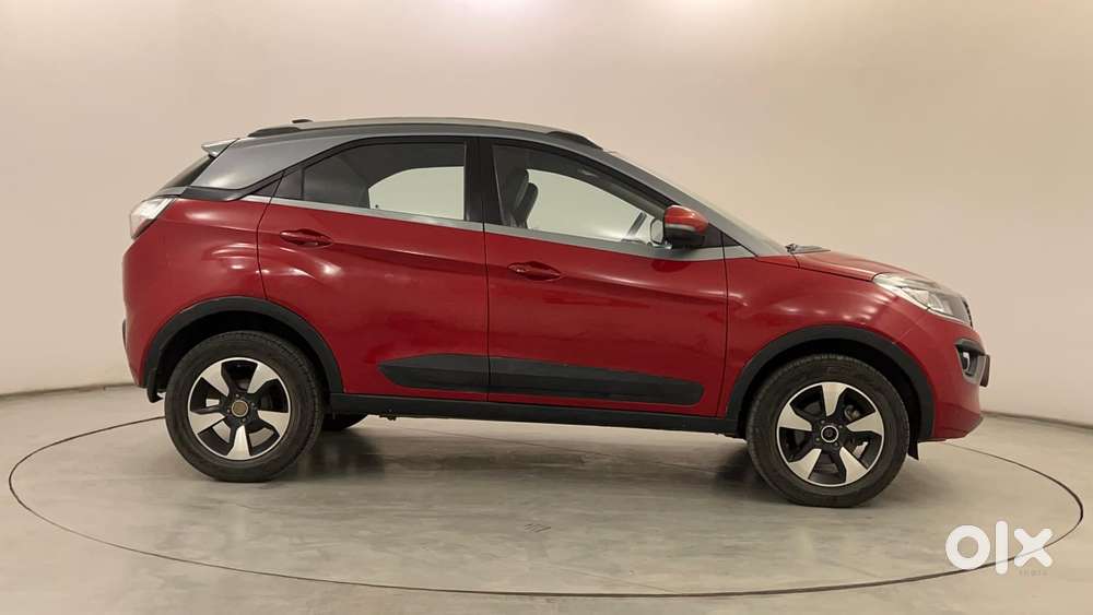 Tata Nexon 1.2 Revotron Xza Plus (o) Dual Tone, 2019, Diesel
