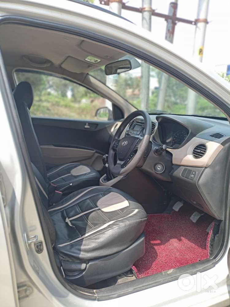 Hyundai Grand I10 2013-2016 Sportz, 2015, Petrol