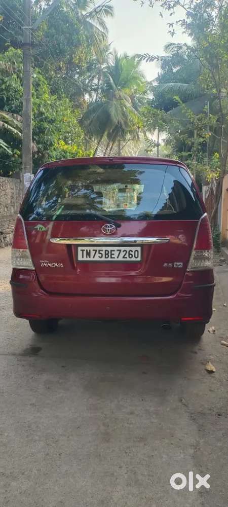 Toyota Innova 2010 Diesel 131000 Km Driven