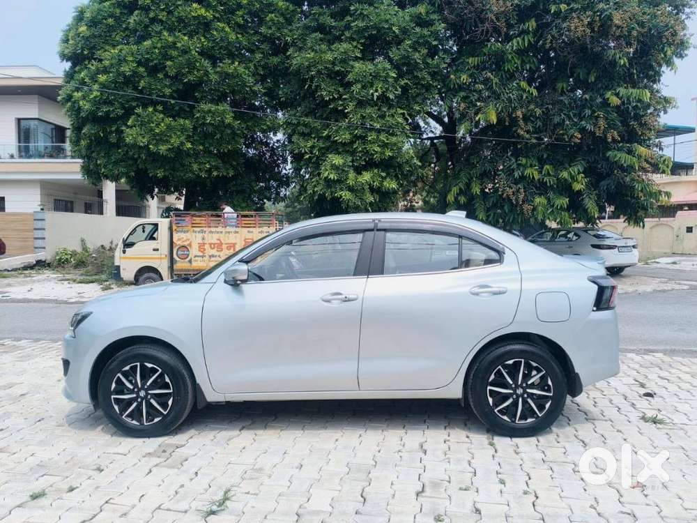 Maruti Suzuki Dzire Zxi Plus Ags, 2025, Petrol