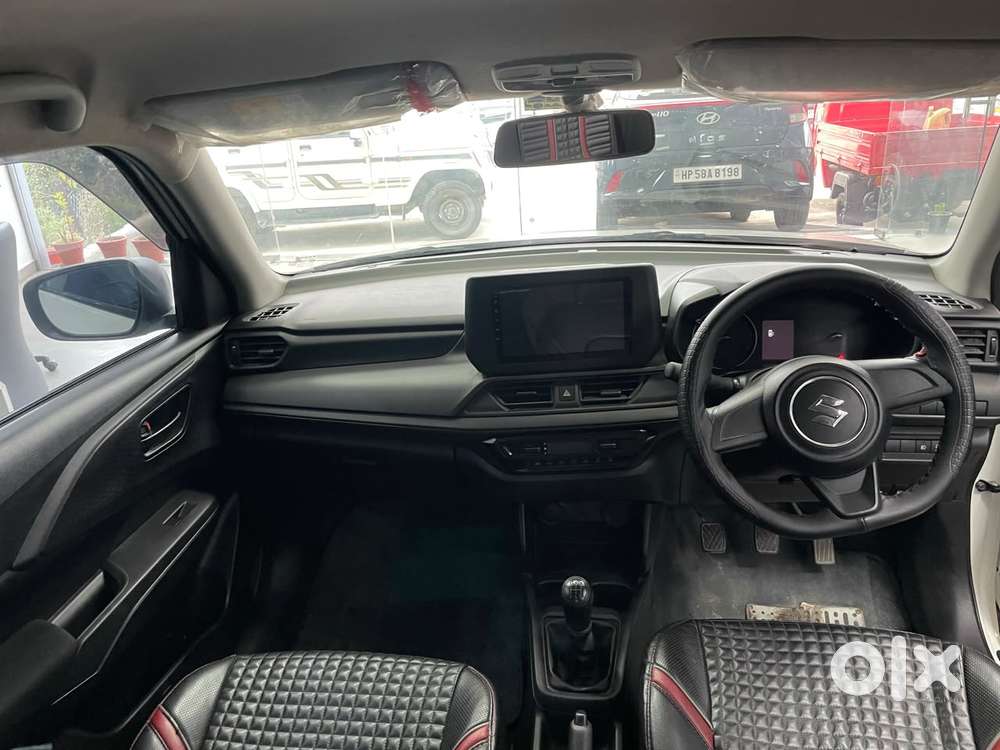Maruti Suzuki Swift 1.2 Lxi (o), 2025, Petrol