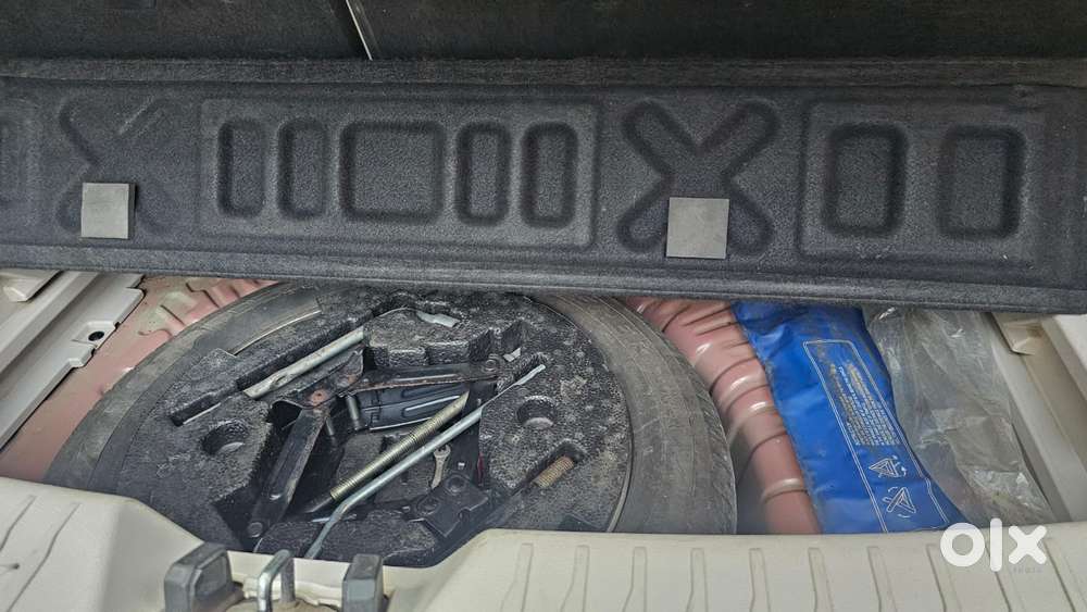 Mahindra Xuv300 W8 Amt Optional Diesel, 2019, Diesel