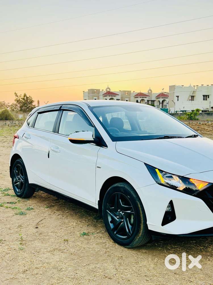 Hyundai New I20 1.2 Sportz Ivt, 2023, Petrol