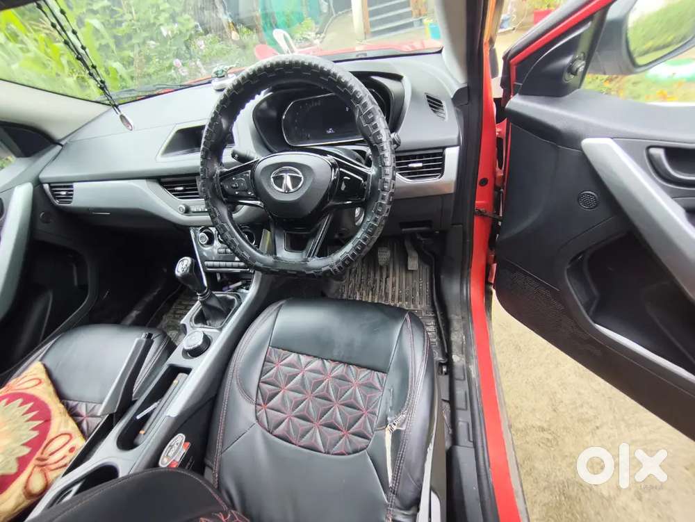 Tata Nexon 2022 Petrol
