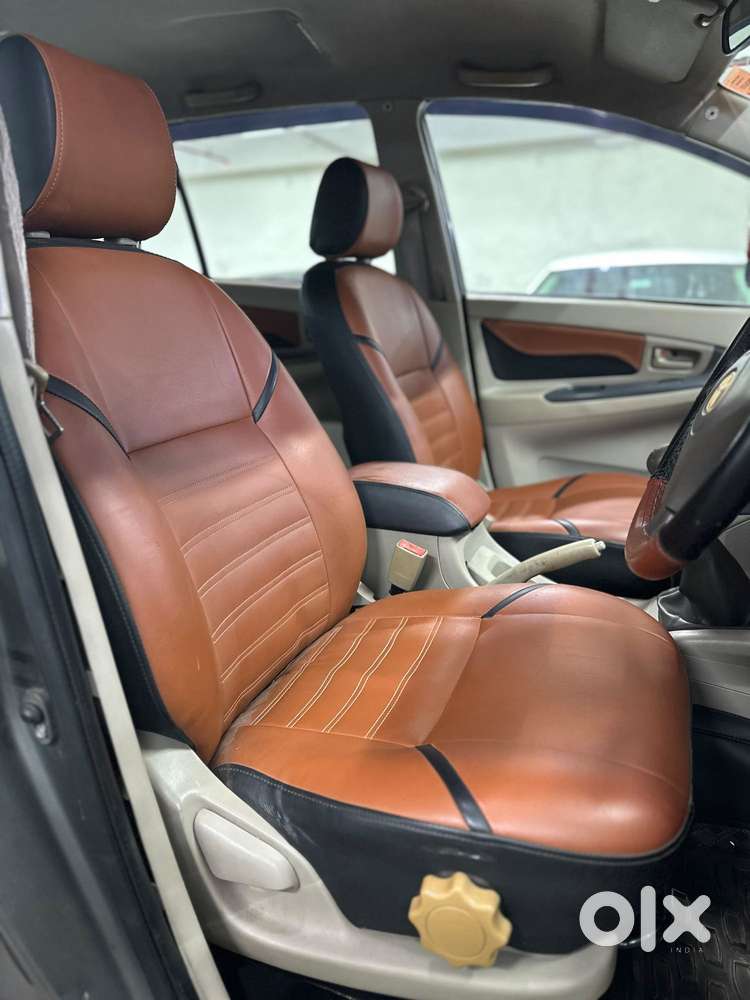 Toyota Innova 2.5 G4 Diesel 8-seater, 2009, Diesel