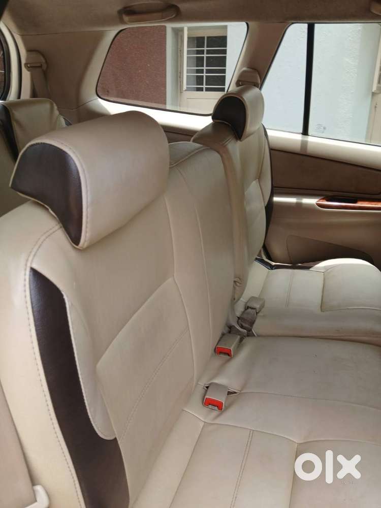 Toyota Innova 2008 Diesel Car