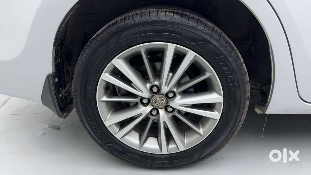 Toyota Corolla Altis 2013-2017 Vl At, 2014, Petrol