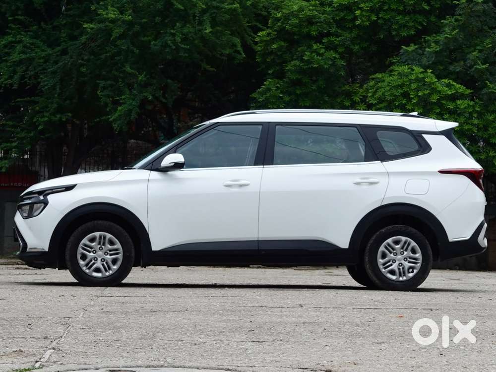 Kia Carens 1.4 Prestige 7 Str, 2023, Petrol