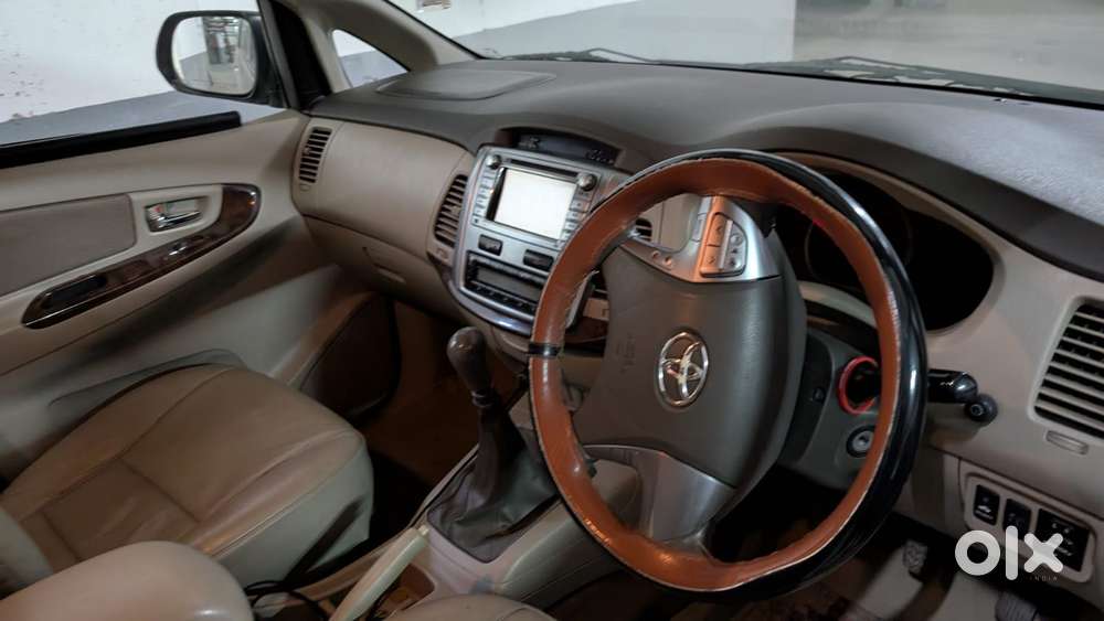 Toyota Innova 2.5 V 7 Str, 2014, Diesel