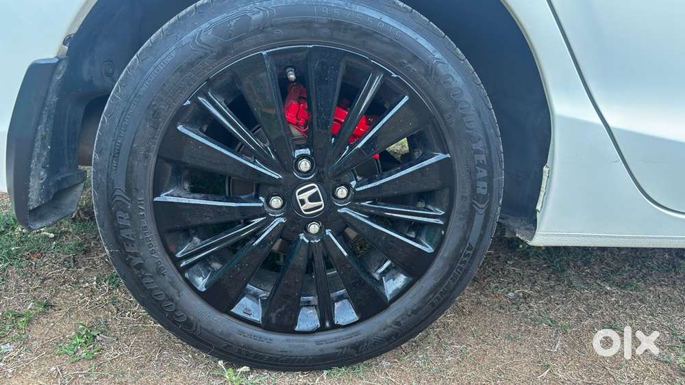 Honda City Hybrid 2023 - Mileage 41,000 Km