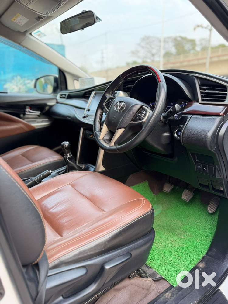 Toyota Innova Crysta 2.4 V 7 Str, 2022, Diesel