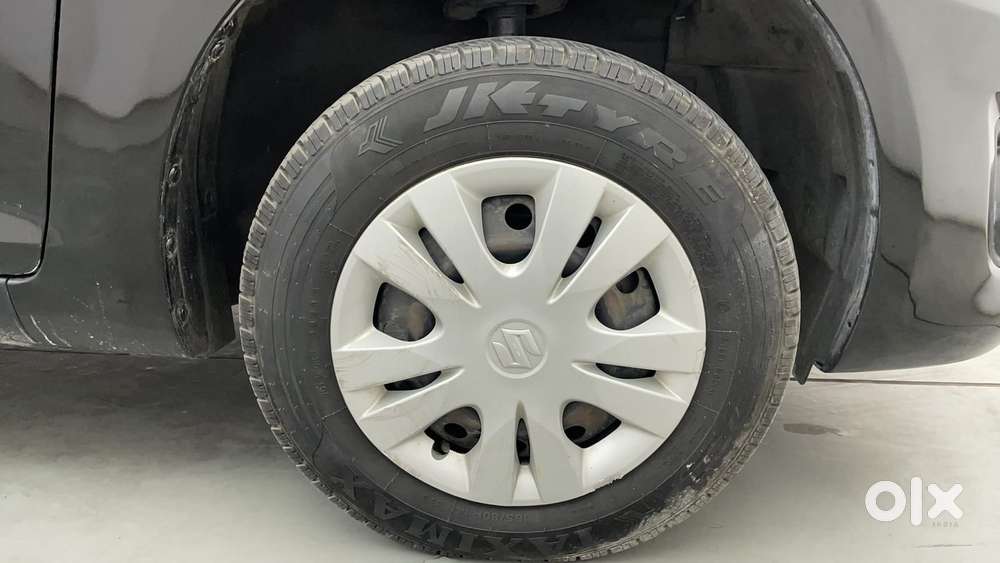 Maruti Suzuki Swift Dzire 1.3 Vxi, 2014, Petrol