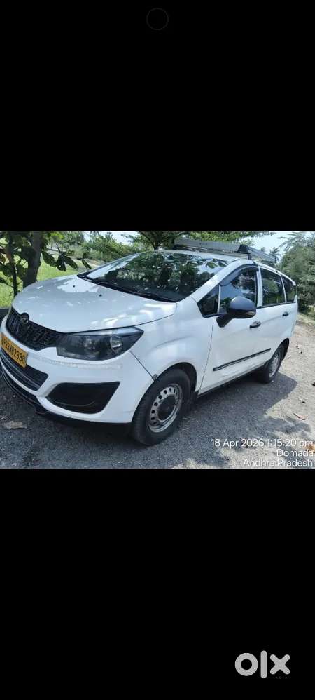 Mahindra Marazzo 2019 Diesel 260005 Km Driven