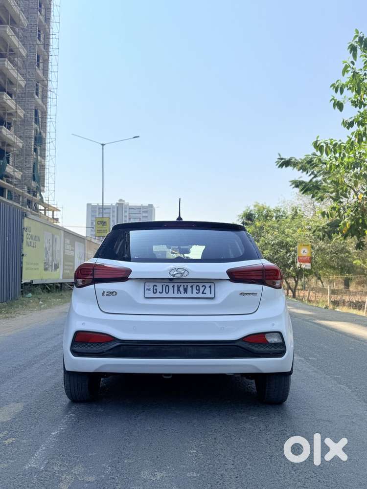 Hyundai I20 Sportz Plus Dual Tone, 2019, Cng & Hybrids