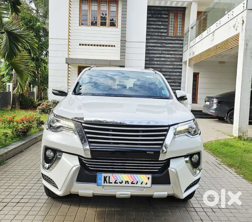 Toyota Fortuner Legender Automatic 2017diesel ഒറിജിനൽ കേരള