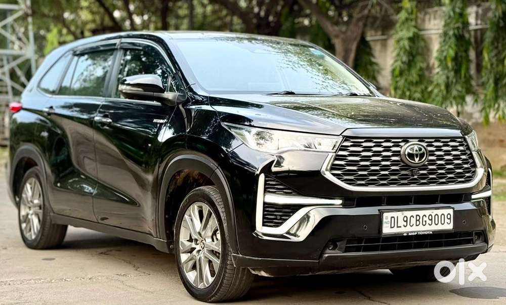Toyota Innova Hycross Zx(o), 2025, Petrol