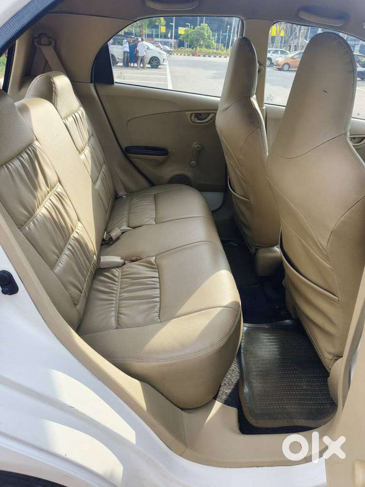 Honda Brio E Mt, 2013, Petrol