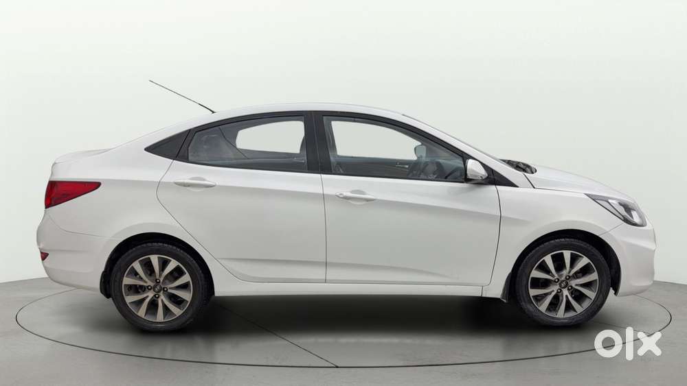Hyundai Verna 1.4 Cx, 2014, Petrol
