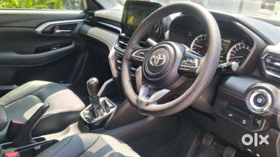 Toyota Urban Cruiser Hyryder 1.5 V Neo Drive, 2023, Petrol
