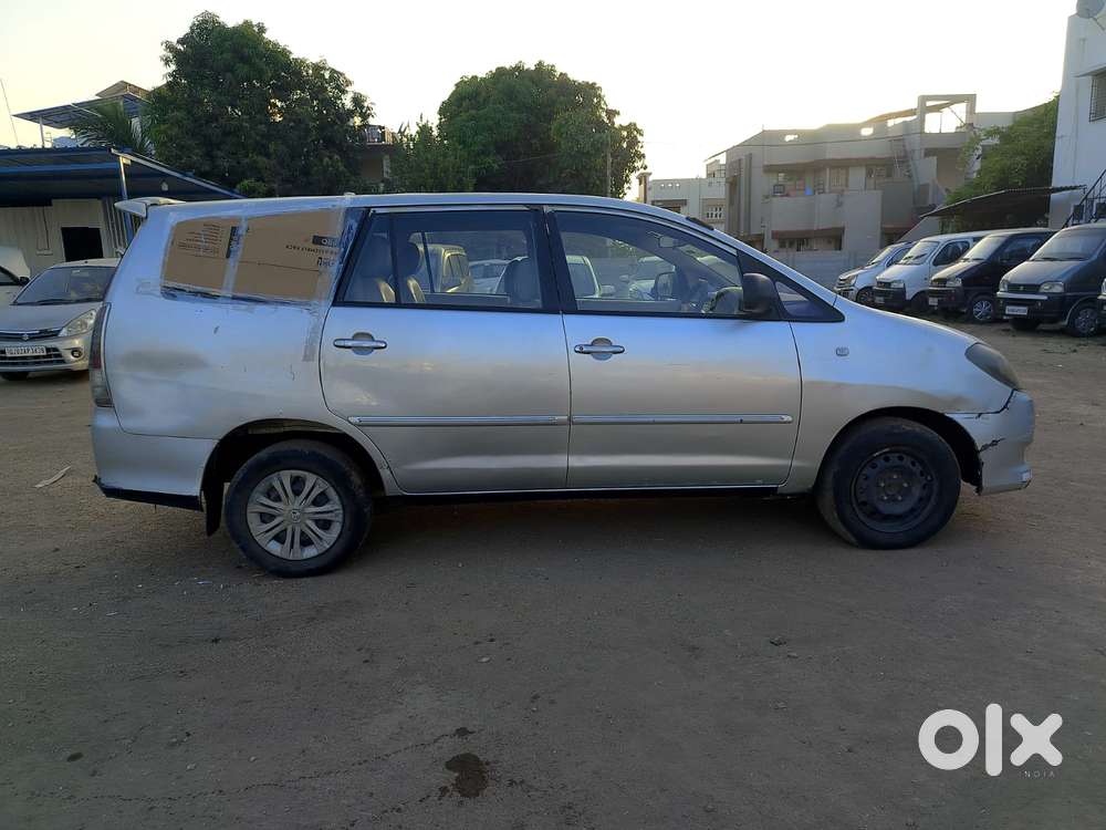 Toyota Innova 2004-2011 2.0 G1 Bsiv, 2006, Diesel