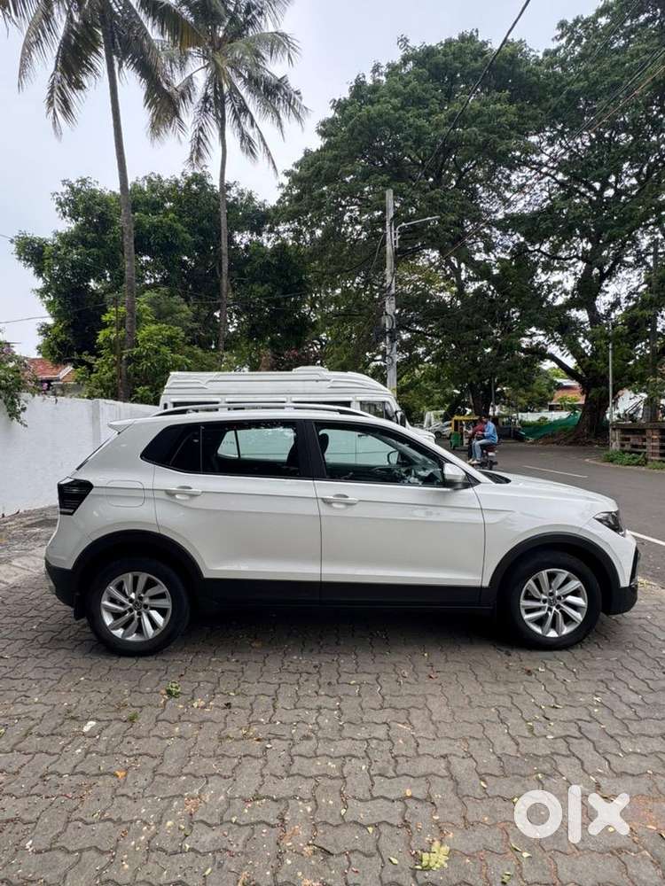 Volkswagen Petrol Automatic 2022 Car