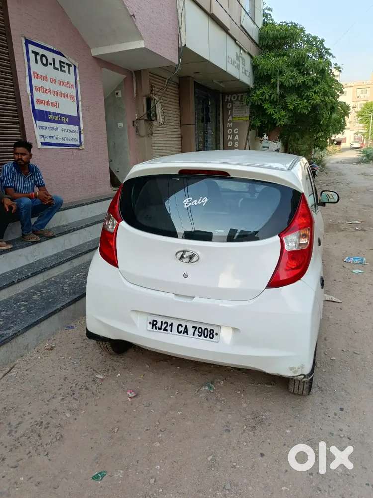 Hyundai Eon 2015 Lpg 98000 Km Driven