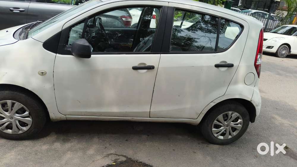 Maruti Suzuki Ritz Lxi, 2012, Petrol