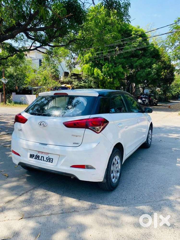 Hyundai I20 Magna 1.2 Mt, 2017, Petrol