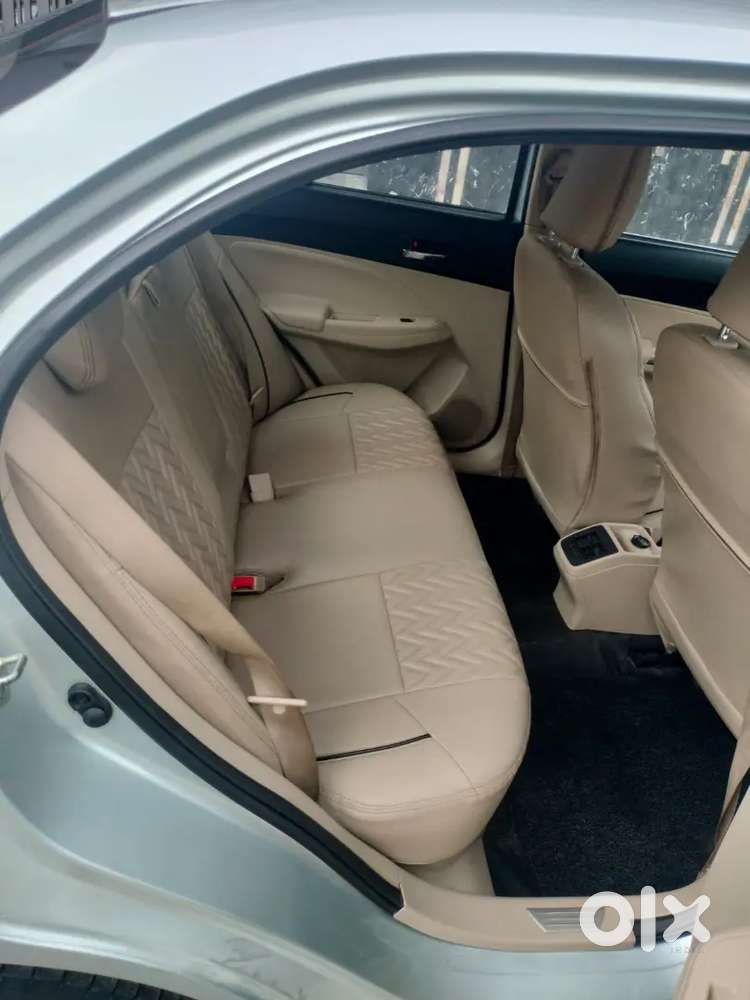 Maruti Dzire 1.2 Zxi 2023 Petrol Manual