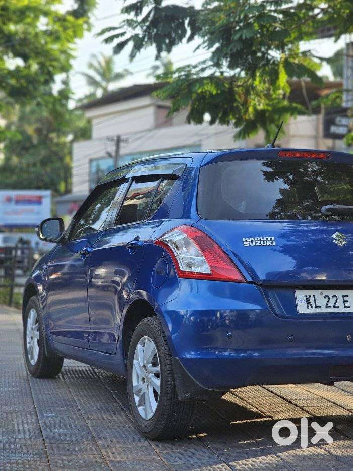 Maruti Suzuki Swift Zxi, 2013, Petrol