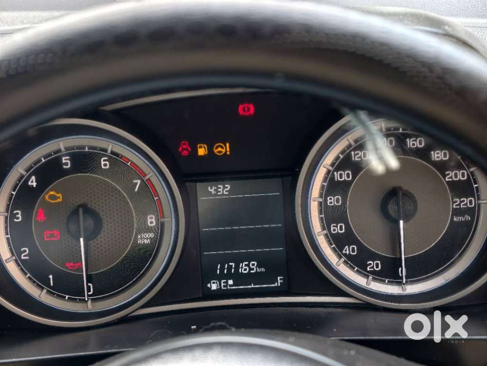 Maruti Suzuki Swift Dzire Vxi Optional, 2019, Petrol