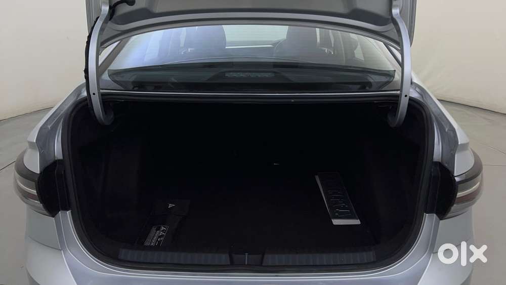 Volkswagen Virtus 1.0 Topline Tsi At, 2023, Petrol