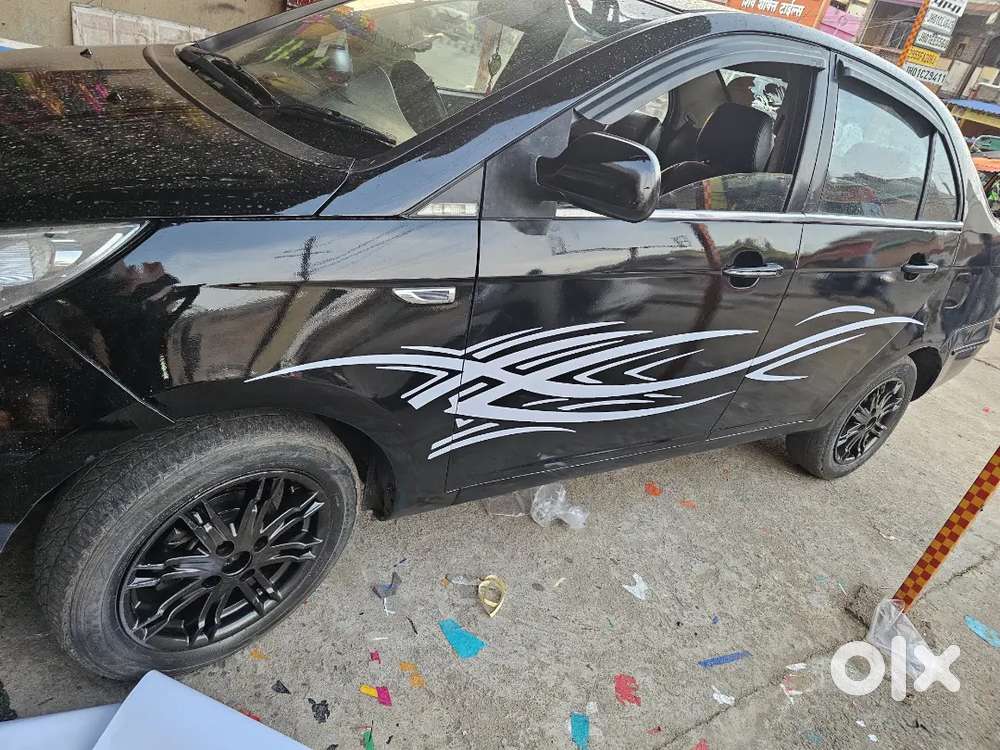 Tata Manza 2015