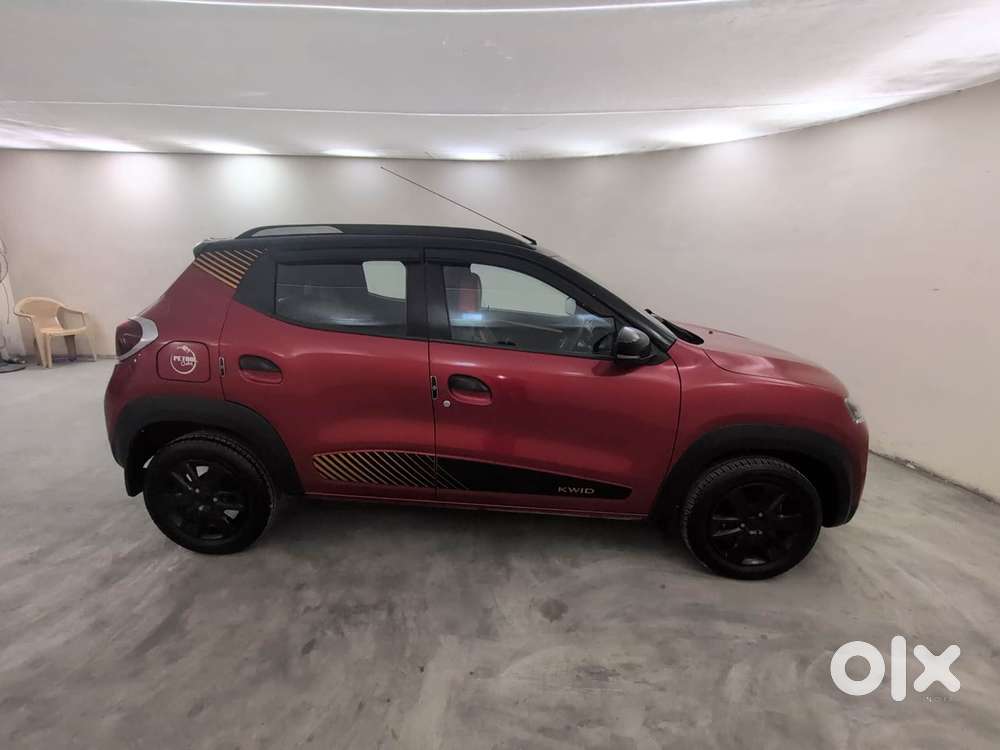 Renault Kwid Rxt, 2025, Petrol