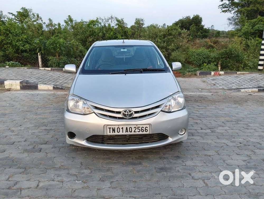 Toyota Etios Liva, 2011, Petrol