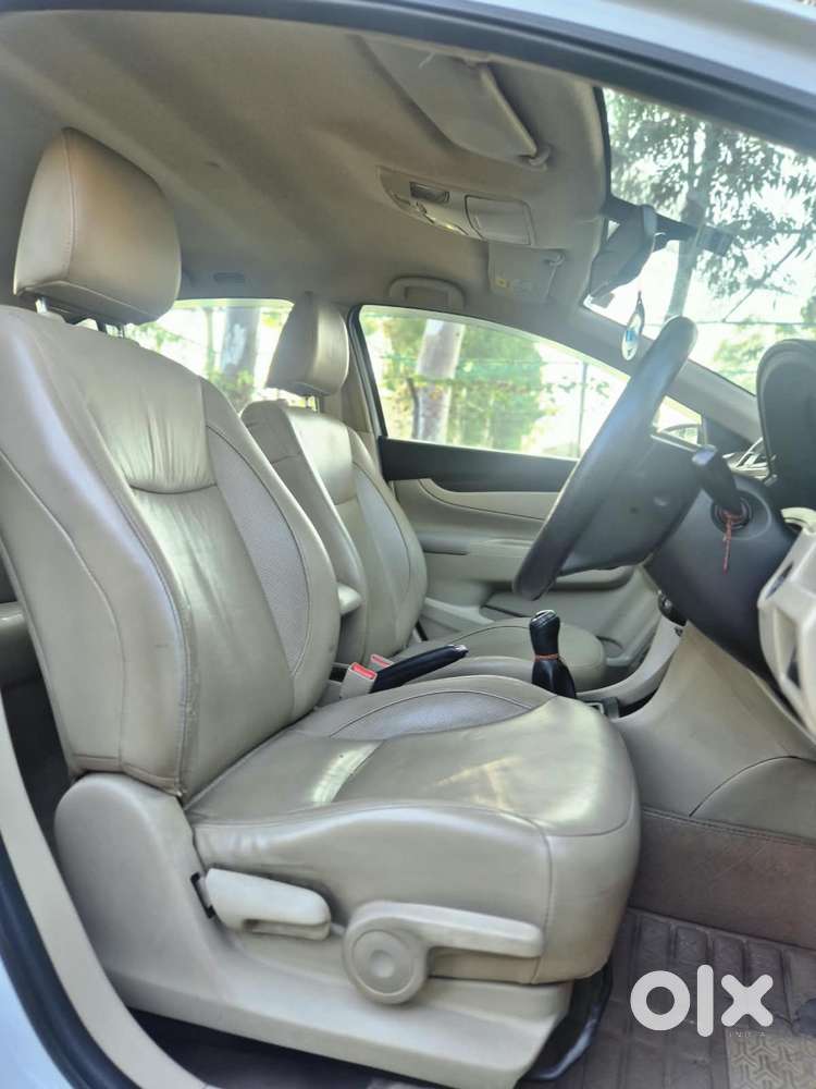 Maruti Suzuki Ciaz Smart Hybrid Alpha , 2017, Petrol