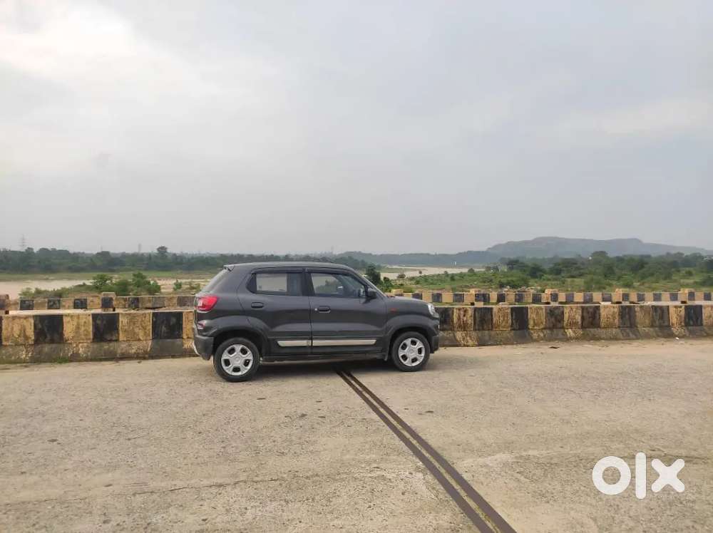 Maruti Suzuki S-presso Petrol Well Maintained