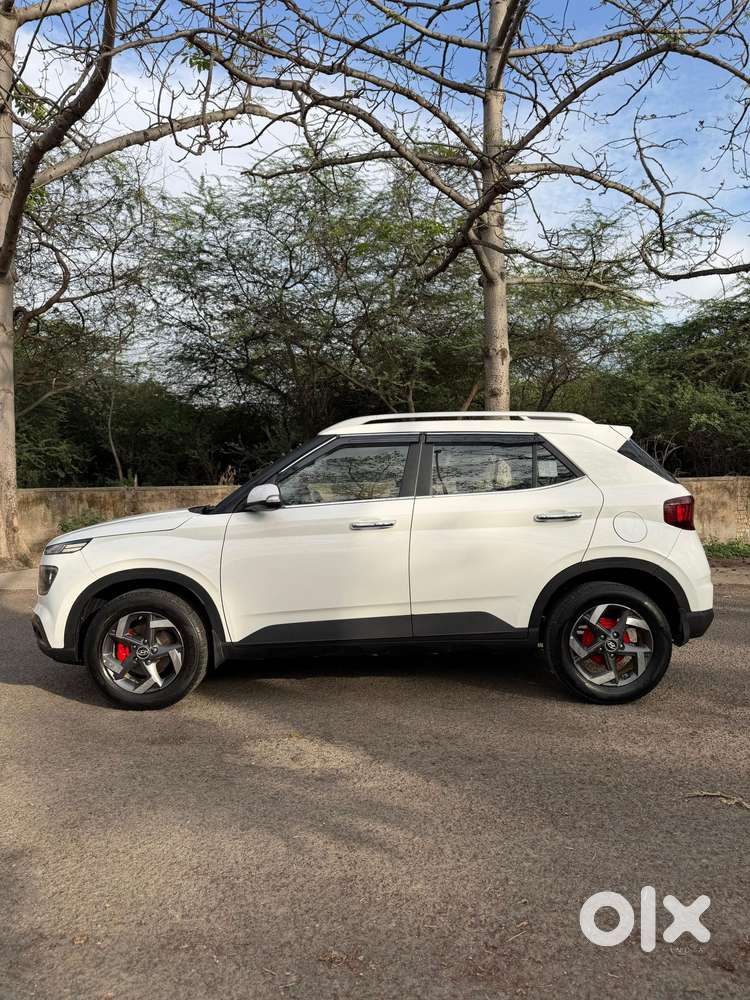 Hyundai Venue Sx Plus Turbo Dct, 2021, Petrol