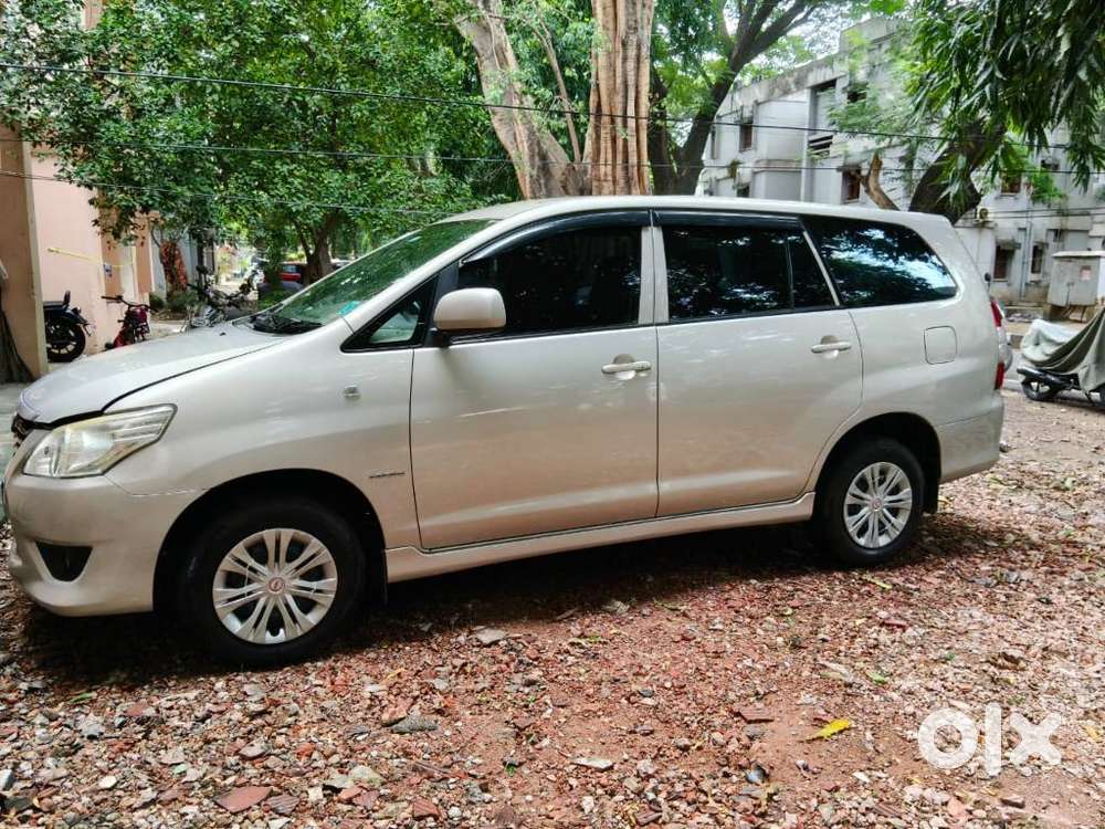 Toyota Innova 2.5 Gx 7 Seater Bs Iv, 2013, Diesel