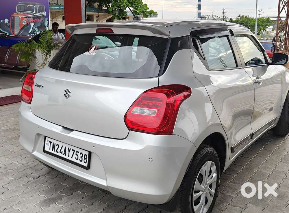 Maruti Suzuki Swift 1.2 Vxi (o), 2022, Petrol