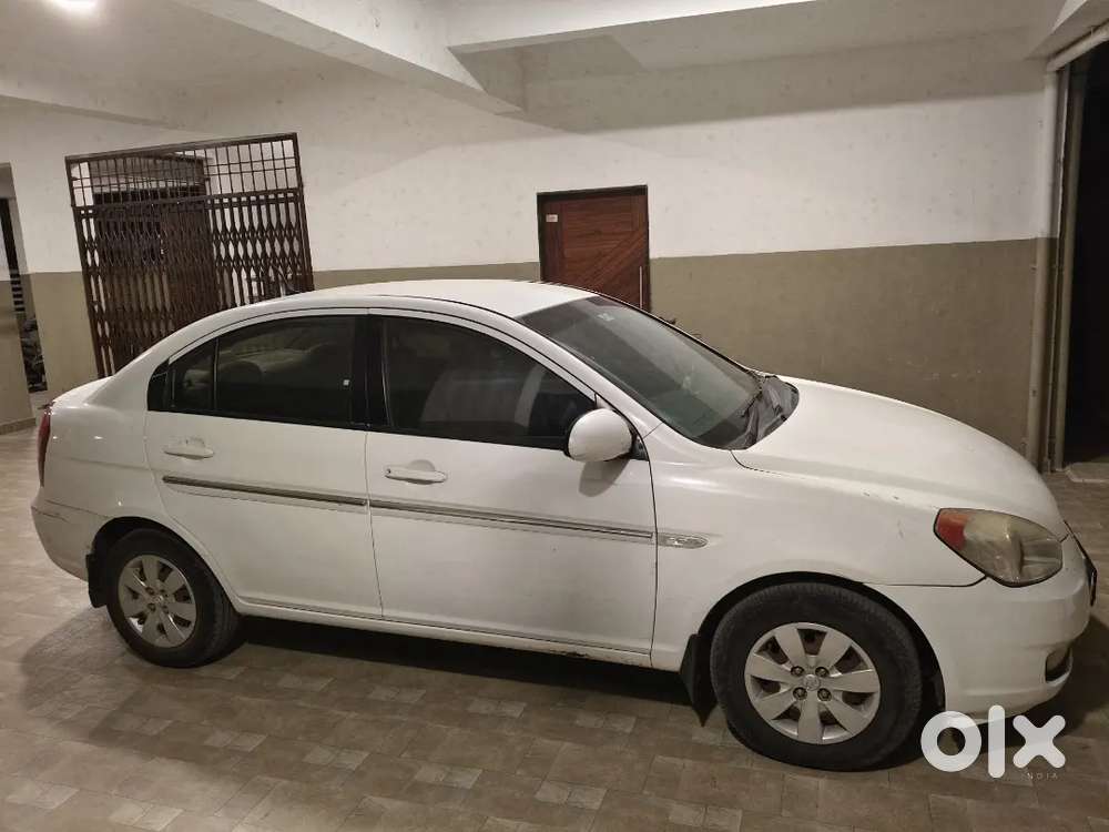 Hyundai Verna 1.6 Petrol