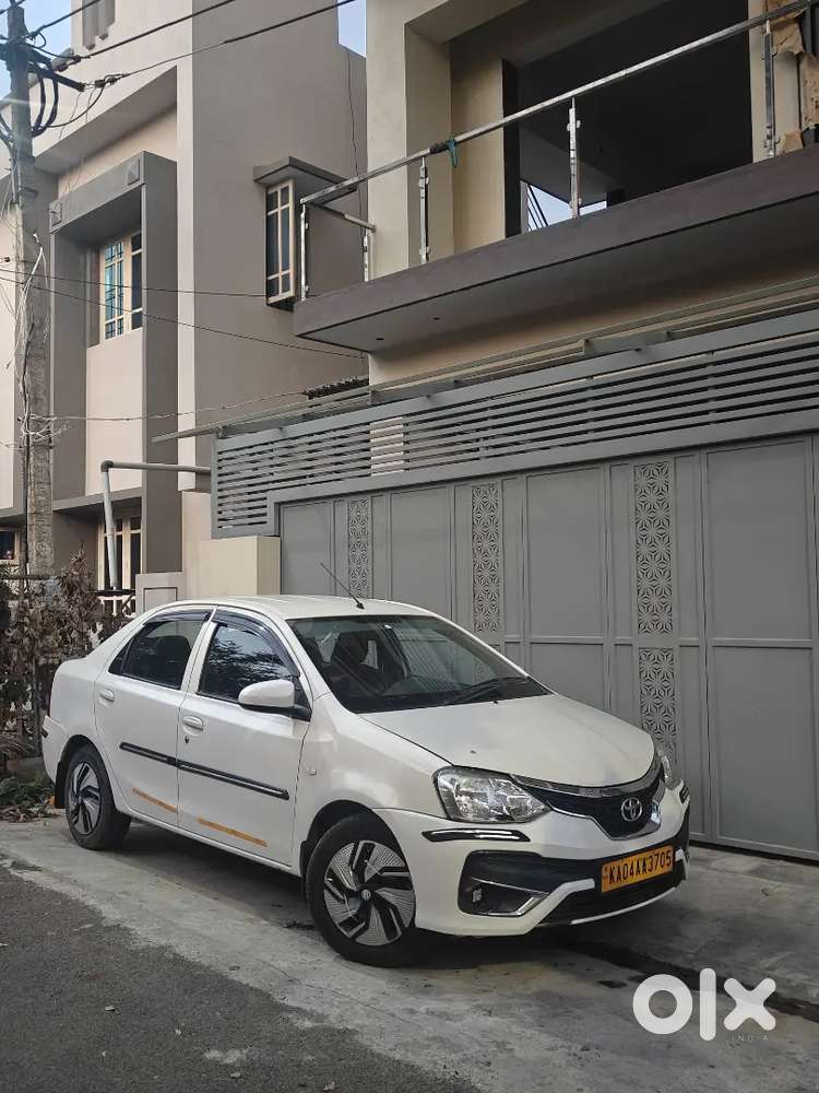 Toyota Etios 2015 Diesel 265000 Km Driven