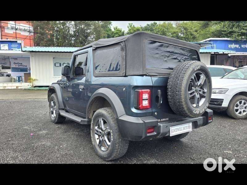 Mahindra Thar Lx Convertible Top Diesel Mt 4wd, 2022