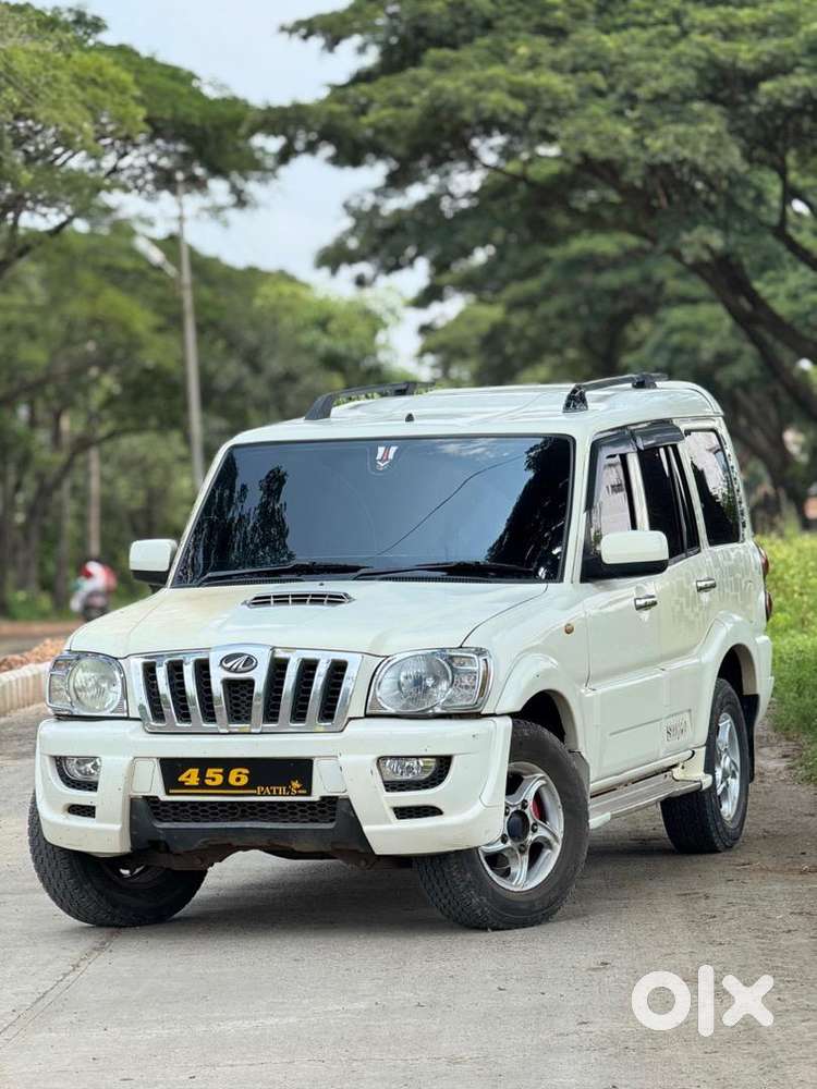 Mahindra Diesel Car 2011