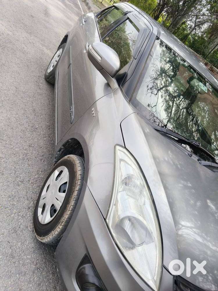 Maruti Suzuki Swift Dzire Vxi(o) Mt, 2014, Petrol